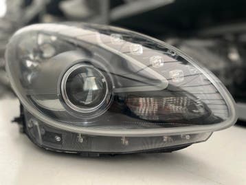 ALFA ROMEO GIULIETTA XENON+LED KOPLAMP RECHTS 00505202320, Autos : Pièces & Accessoires, Verzenden
