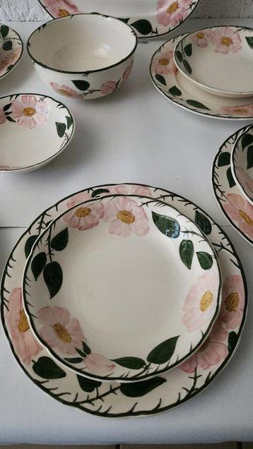 Villeroy & Boch - Tafelservies voor 6 (15) - WILDROSE -