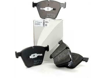 ORIGINELE BMW remblokken X5 X6 xDrive50i M50d 384-449 pk voo, Ophalen of Verzenden