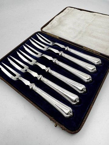 Antique Cased Set of 6 English Dessert/Fruit Forks - Solid