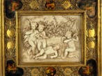 Décoration murale - Une plaque avec des putti qui jouent. -, Antiquités & Art