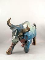Vanessa Bonino - Bull Golden charge