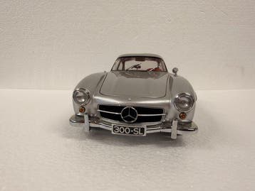Minichamps 1:18 - Modelauto - Mercedes-Benz 300 SL Gullwing, Nieuw
