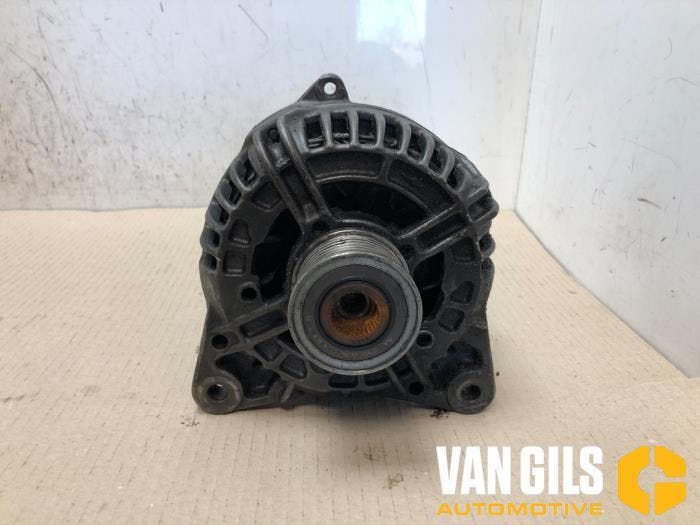 Dynamo Renault Master O225947, Autos : Pièces & Accessoires, Moteurs & Accessoires