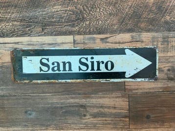San Siro - Targa, Kunstwerk