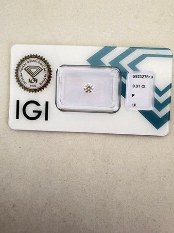 1 pcs Diamant (Natuurlijk) - 0.31 ct - Rond - F - IF -, Nieuw