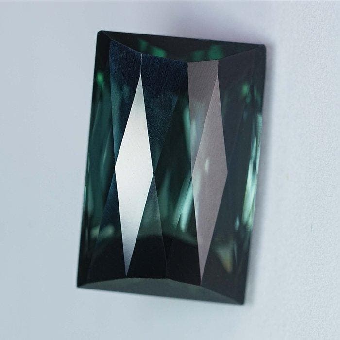 Groen Toermalijn - 16.56 ct - nternational Colored Gemstone, Handtassen en Accessoires, Edelstenen