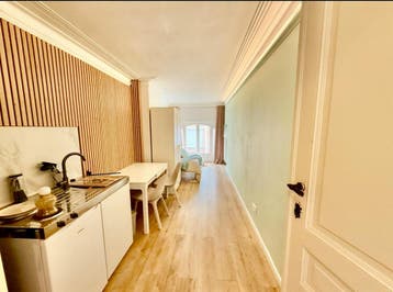 Huis aan Rue de Veeweyde, Anderlecht, Immo, 20 tot 35 m²