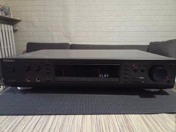 Technics - SH-GE90 Amplificateur à semi-conducteurs, Audio, Tv en Foto, Nieuw