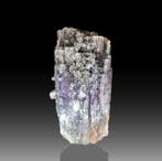 Fluorite naturelle, améthyste et hématite, quartz fantôme