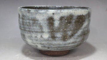 Masterpiece Kyo-yaki (Kyoto ware) Bamboo-Leaf Tea Bowl By