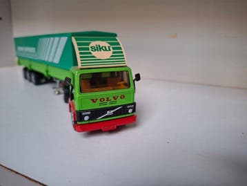 Siku 1:55 - Model vrachtwagen - Volvo vrachtwagen met, Nieuw