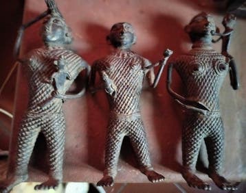 Standbeeld Khond - Messing - India - 20e eeuw, Antiek en Kunst