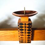 Kaarsenhouder - Hout, Messing, Brons - Houten kaars uit het