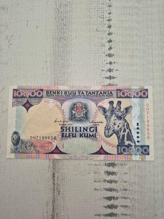 Tanzania, Mozambique. - 3 Banknotes - Various Dates (Zonder, Postzegels en Munten, Bankbiljetten | Europa | Niet-Eurobiljetten