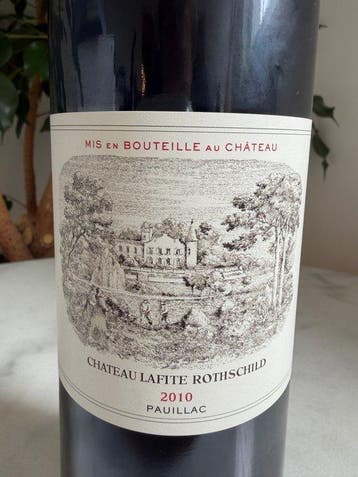 2010 Chateau Lafite Rothschild - Pauillac 1er Grand Cru, Nieuw