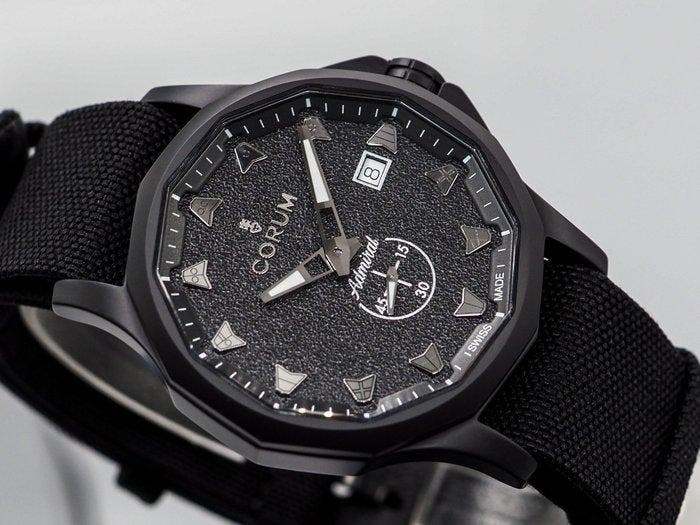 Corum - Admiral - Zonder minimumprijs - NEW * Ceramic * L.E, Bijoux, Sacs & Beauté, Montres | Hommes