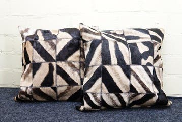 real zebra hide Cushion covers - Kussen (2)