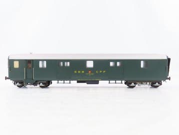 W. Hermann 0 - Wagon de passagers pour trains miniatures (1)