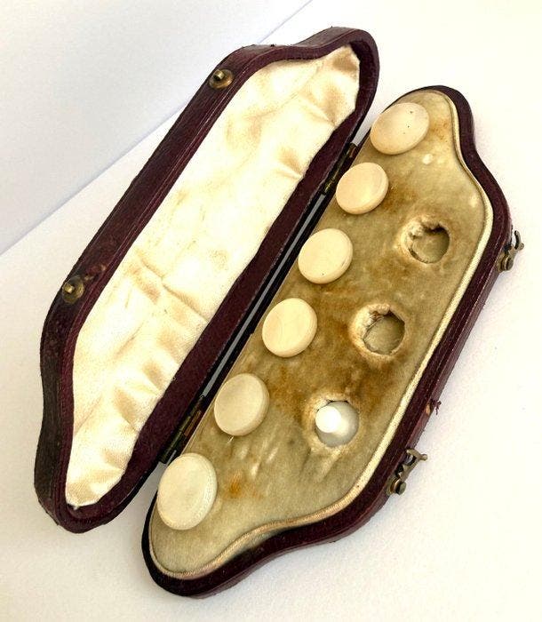 Boîte - Ensemble de boutons de chemise en nacre victorienne, Handtassen en Accessoires, Antieke sieraden