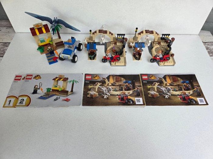 Lego Set - Jurassic World - 2X LEGO 76945 Atrociraptor, Enfants & Bébés, Jouets | Duplo & Lego