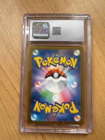 Pokémon - 1 Graded card - Persian 075/064 Foil, Full art -, Nieuw