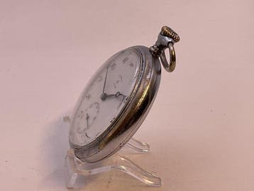 Etoile 15 Rubis . Metallo cromato . 1940 . - 1900-1949, Nieuw