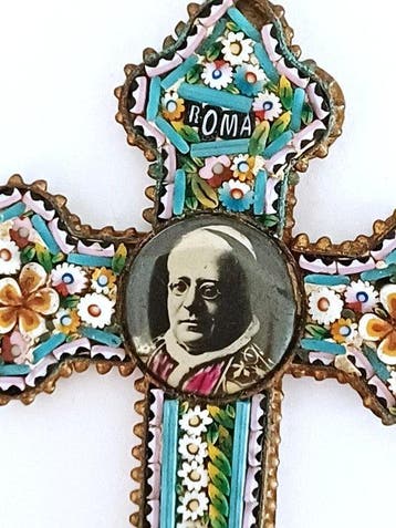 Antiek Crucifix - Messing - 1920-1930 - micro-mozaïek Pius