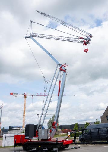 Bouwkraan Torenkraan - Kraxcle C27 - Zelf rijdend, rups, Hijswerktuig