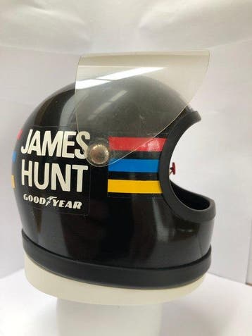 Bureauklok - Heuer - - - 1970-1980 - James Hunt Helmet Clock, Antiek en Kunst, Antiek | Klokken