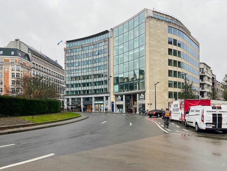 Kantoorruimte voor 2 in EU Commission, Articles professionnels, Immobilier d'entreprise