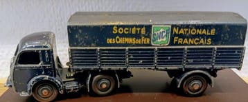 Dinky Toys 1:43 - Modelauto - Panhard tractor with covered, Nieuw