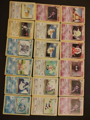 Pokémon - 100 Onvolledige set - WOTC - Base set, Hobby en Vrije tijd, Nieuw