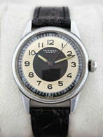 Universal Genève - Military Bullseye Dial - Zonder