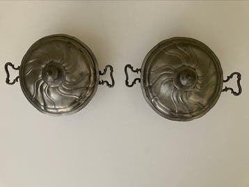 Unknown - Schaal - Tin, Legering, Antiek en Kunst