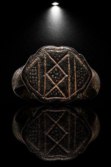 Middeleeuwen - Vikingetijd De Heilige Rune van Ingwaz —