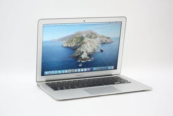 Museum piece: Apple MacBook Air 13 inch (Late 2010) |