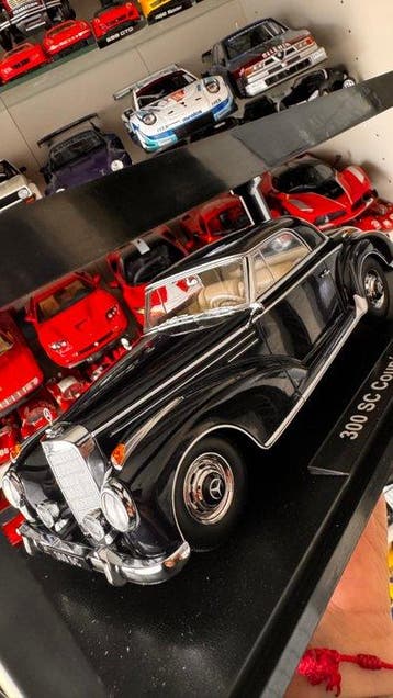 KK-Scale 1:18 - Modelauto - Mercedes-Benz 300 SC Coupe, Nieuw