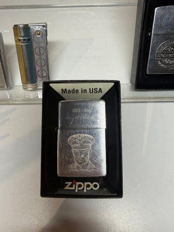 Zippo - Zonder minimumprijs - Aansteker - Staal (roestvrij), Collections