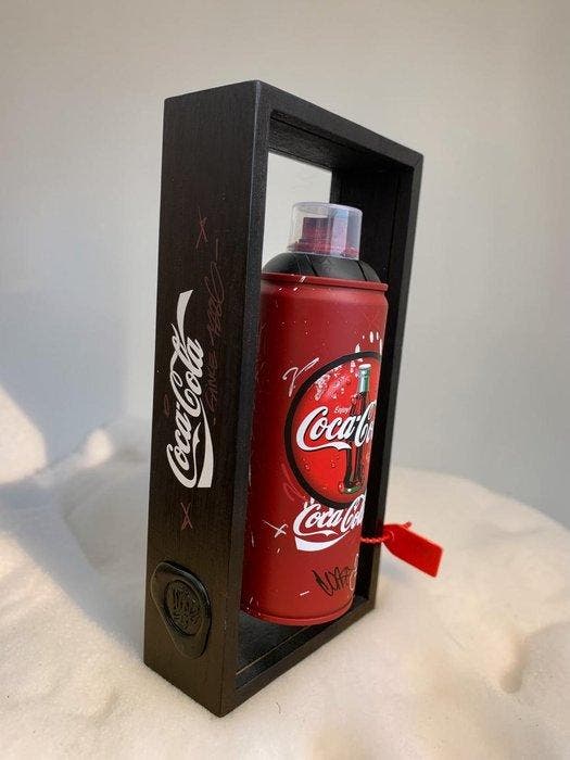 WASE - Figurine-jouet AÉROSOL SPRAY COCA COLA - 2020 et, Antiek en Kunst, Kunst | Schilderijen | Modern
