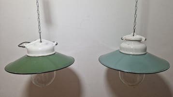 Plafondlamp (2) - Emaille, Staal, Glas - Geëmailleerde