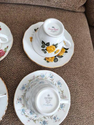 Koffie- en theeservies (6) - Porselein - Set kopjes