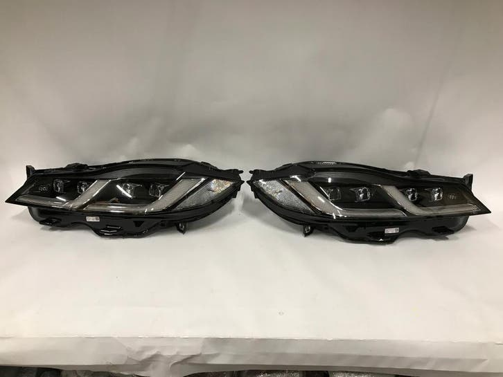 Jaguar XF X260 / F-PACE X761 LIFT 20- LED HIGH koplamp links, Auto-onderdelen, Verlichting, Gebruikt, Verzenden