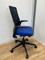 Ahrend 2020 Verta - Ergonomische Bureaustoel - Incl Garantie, Verzenden, Zo goed als nieuw, Blauw, Bureaustoel