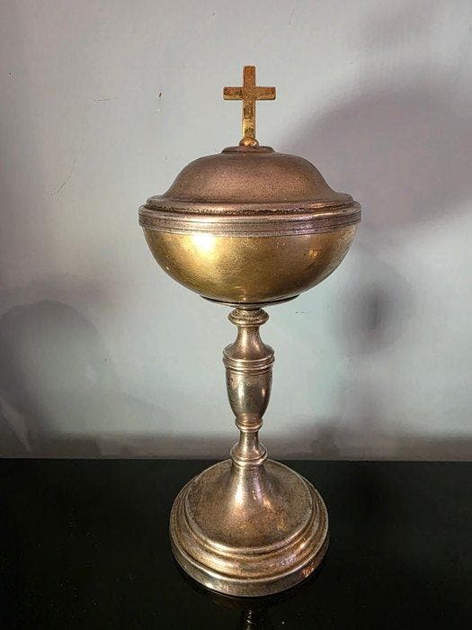 Pyxis - Metaal - Originele liturgische patina, Antiek en Kunst, Kunst | Niet-Westerse kunst