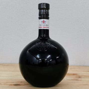 Taylors Historical Collection IV: The Globe Reserve Tawny