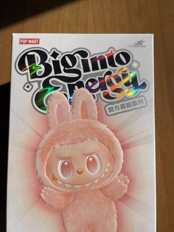 Pop Mart - Action figure Labubu Big Into Energy Series Vinyl