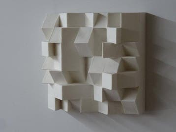 Hans Meeuwsen - Reliëf, 2026 - 72 wit porseleinen wandrelief