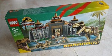 Lego Set - 76961 - Jurassic Park - Visitor Centre T. rex &