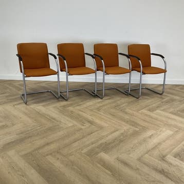 complete set van 4 stuks Lande vergaderstoelen, donker, Gebruikt